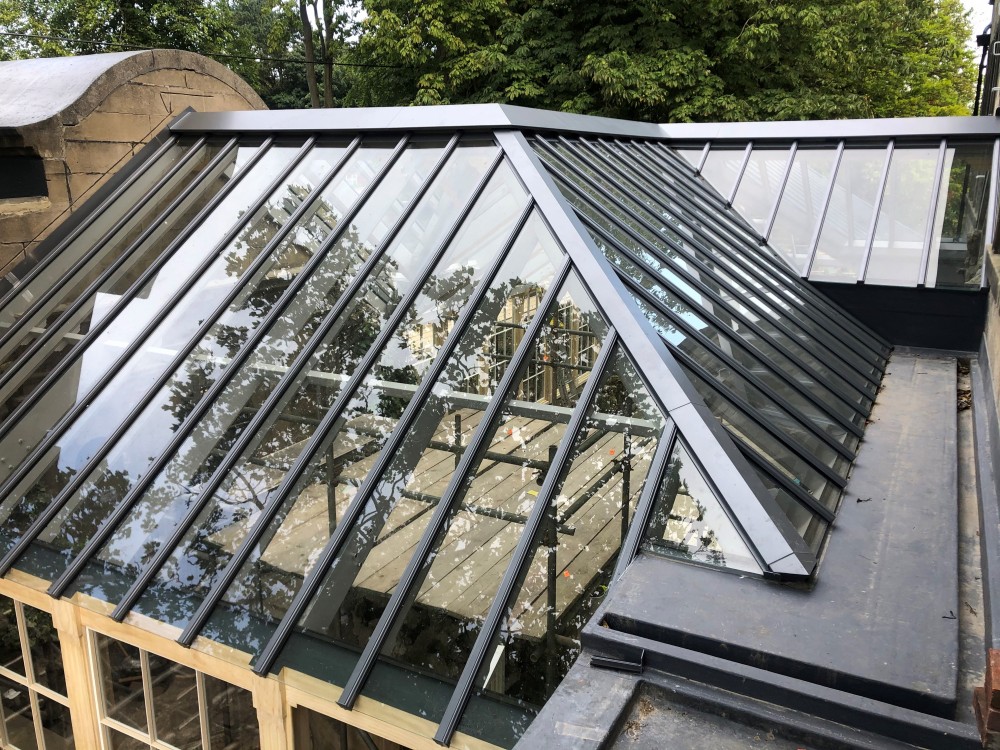 Howells Roof lights and Sky Lights Building Specification