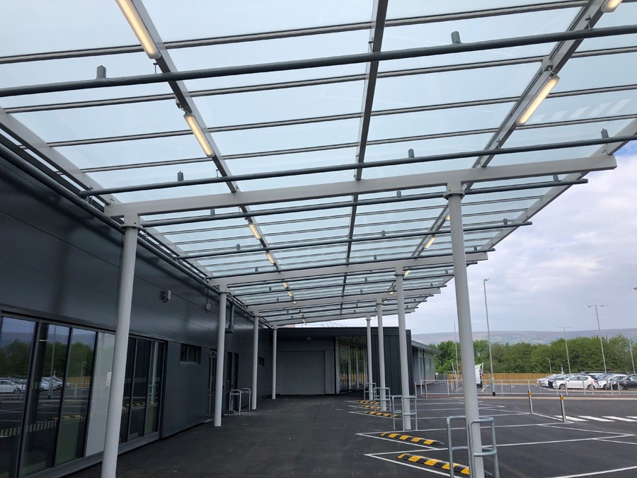 Experts in bespoke glazed roof design Building Specification