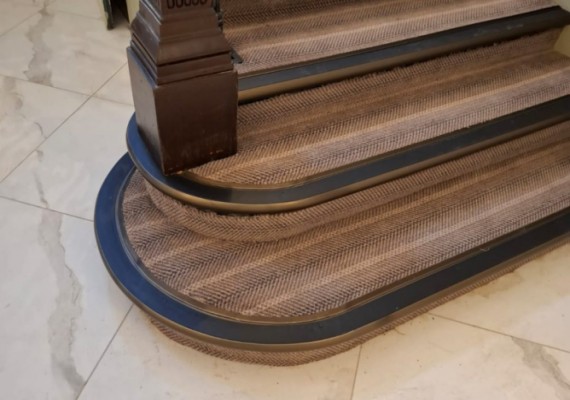 HOTEL & LEISURE &ndash; BUILE HILL SALFORD &ndash; STAIR NOSING