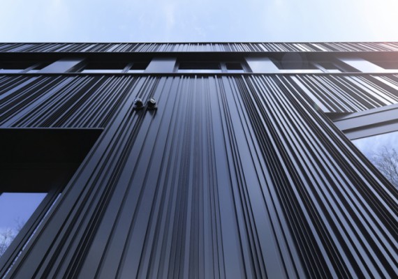 Renovation of office building with captivating rhythmic façade