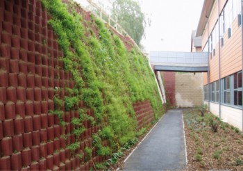 Dry-Build Solutions for earth retention or noise absorption.