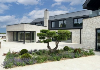 Little Eversden: Natural Slate Delivers Contemporary Design Within Planning Constraints