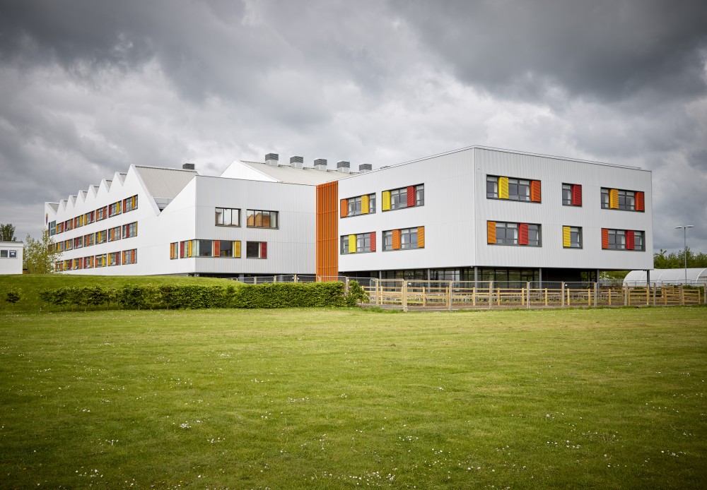 HOWELLS GOES BACK TO SCHOOL WITH ACADEMY EXTENSION Building Specification