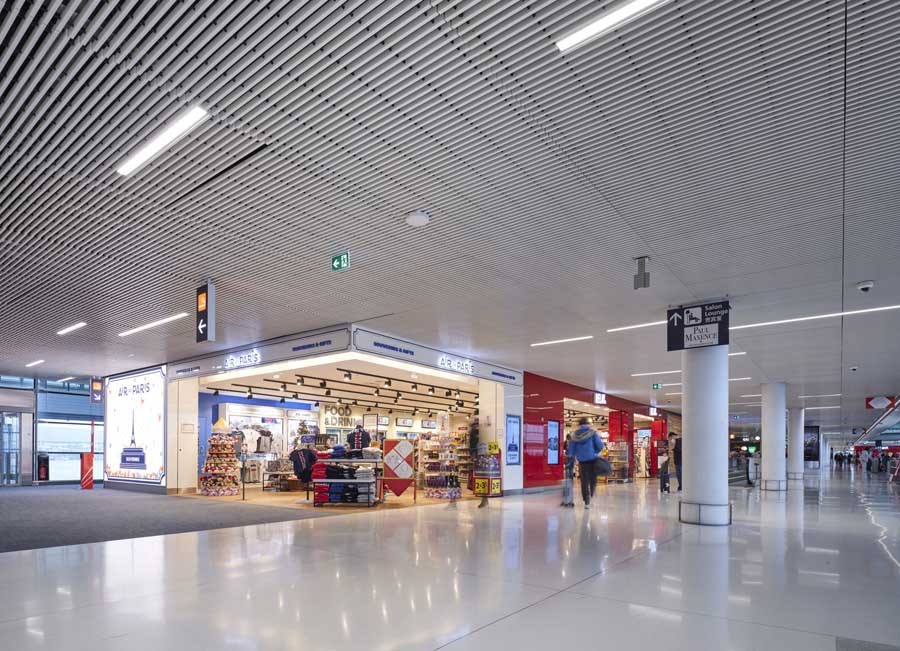 Park Inn By Radisson Paris Charles De Gaulle Airport www.buildingspecification.com