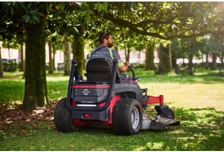 Cramer Zero-Turn Mowers: Battery Power Without Compromise