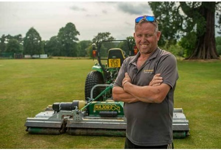 CS Pro in 3m working width elevates reputation of specialist landscape company RA Country Services who serves prestigious estates and sports facilities throughout South East England.