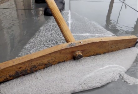 Non-Staining Paving Jointing in Wet Weather with GftK Technology - Even on Sawn Sandstone and Other Sensitive Paving!