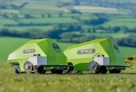 Turf Tank&rsquo;s latest Software Update for Line-Marking Robots